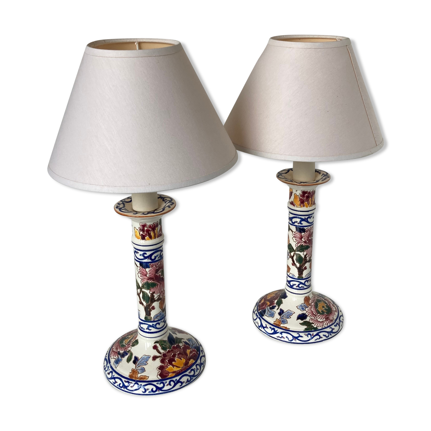 Pairs of lamps in fine Gien earthenware decorated by hand