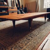 Table basse en bois et laiton