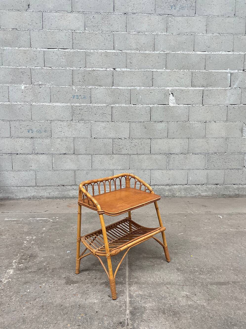 Bout de canapé rotin