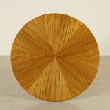 Round table