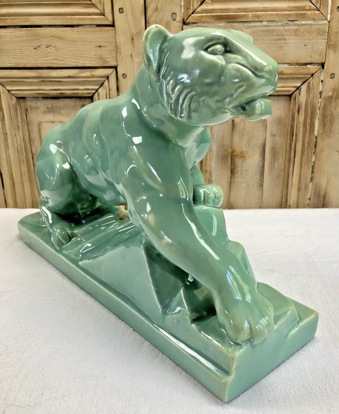 Cracked lioness sculpture art deco 1930 signed odyv