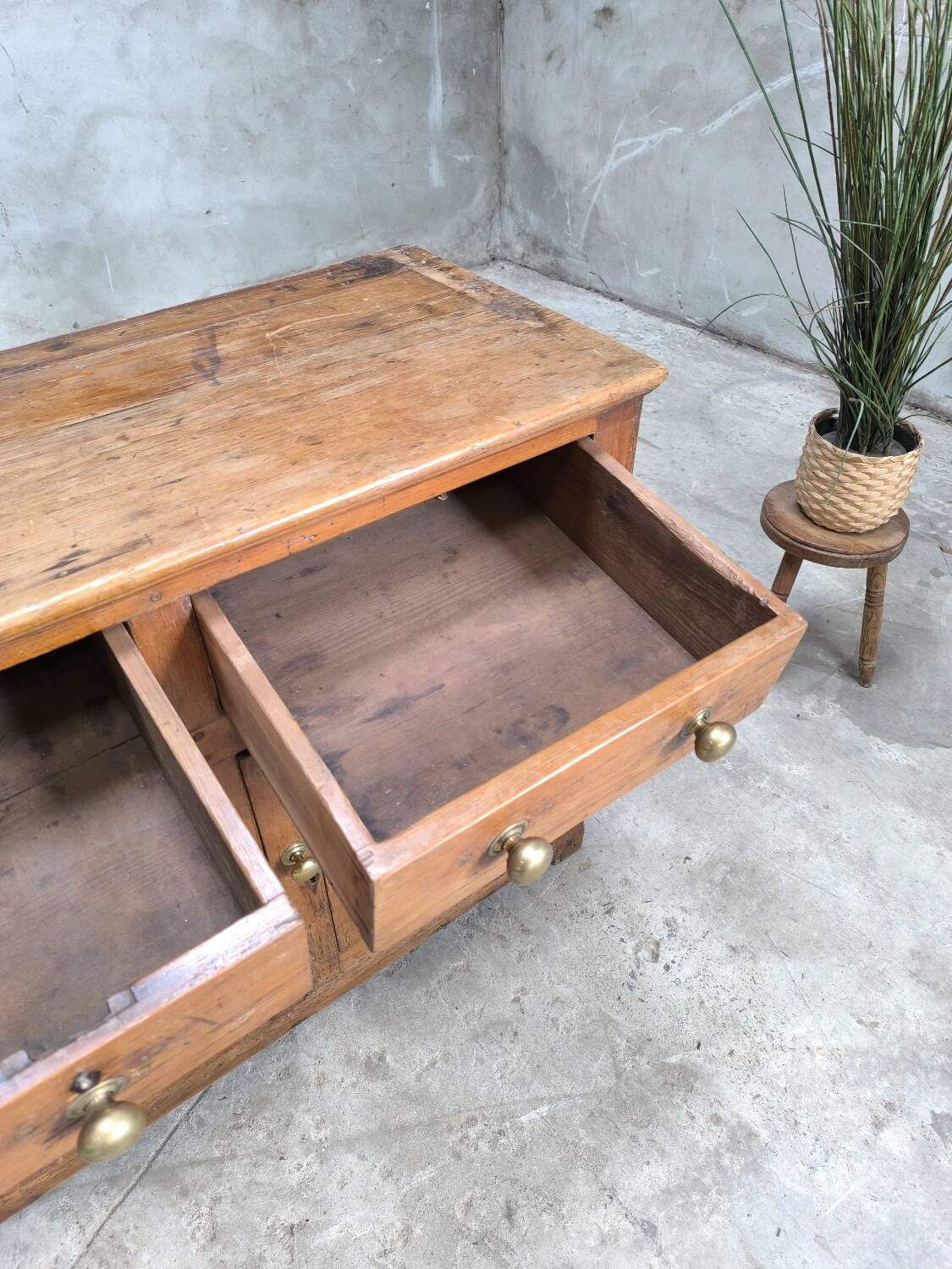 Pine sideboard from 1900