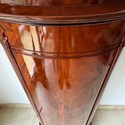Somno “Column” or Cylindrical Cabinet, in flamed mahogany, Copenhagen, 1830-1840
