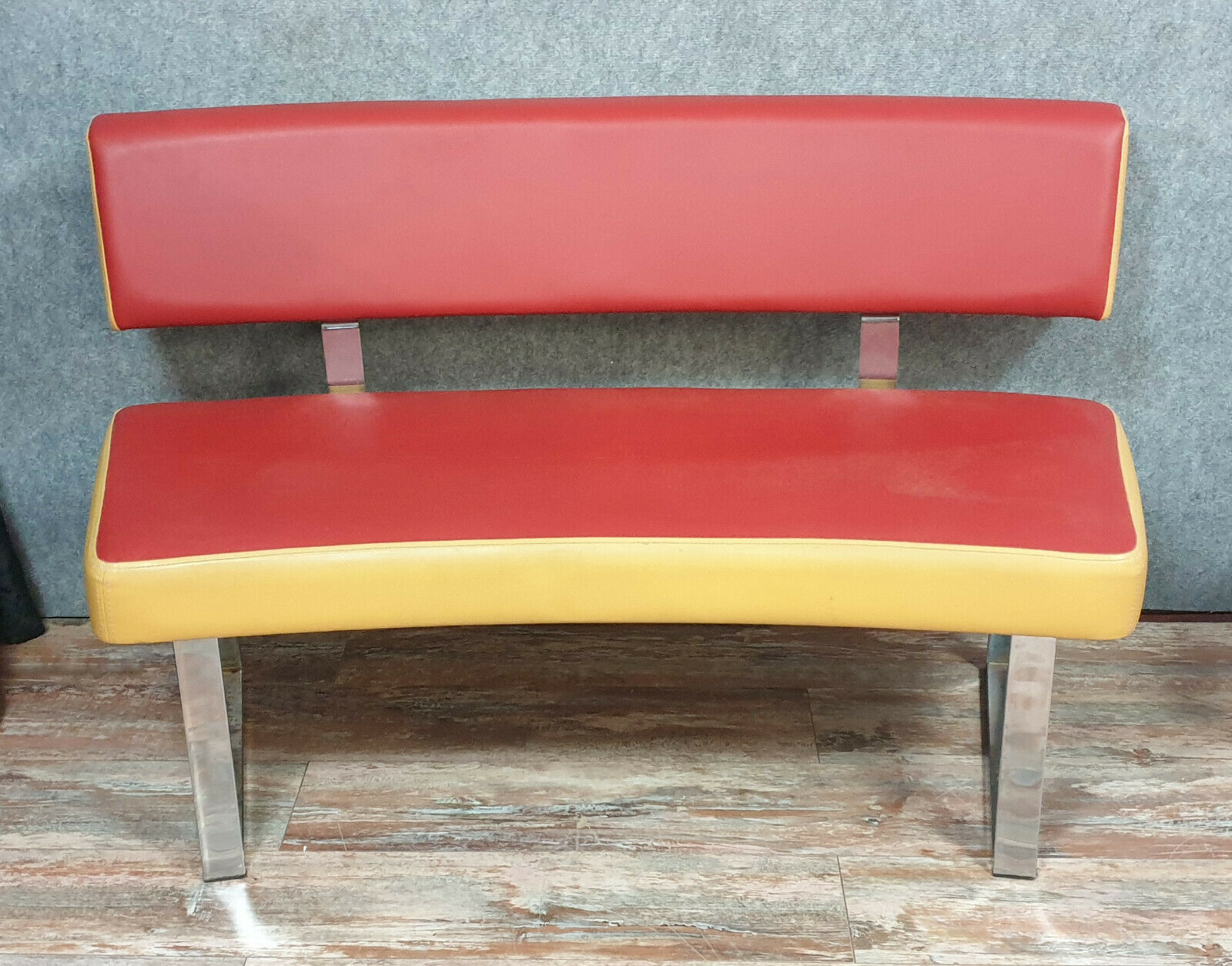 Pair of semi-moon benches in skai and chrome steel