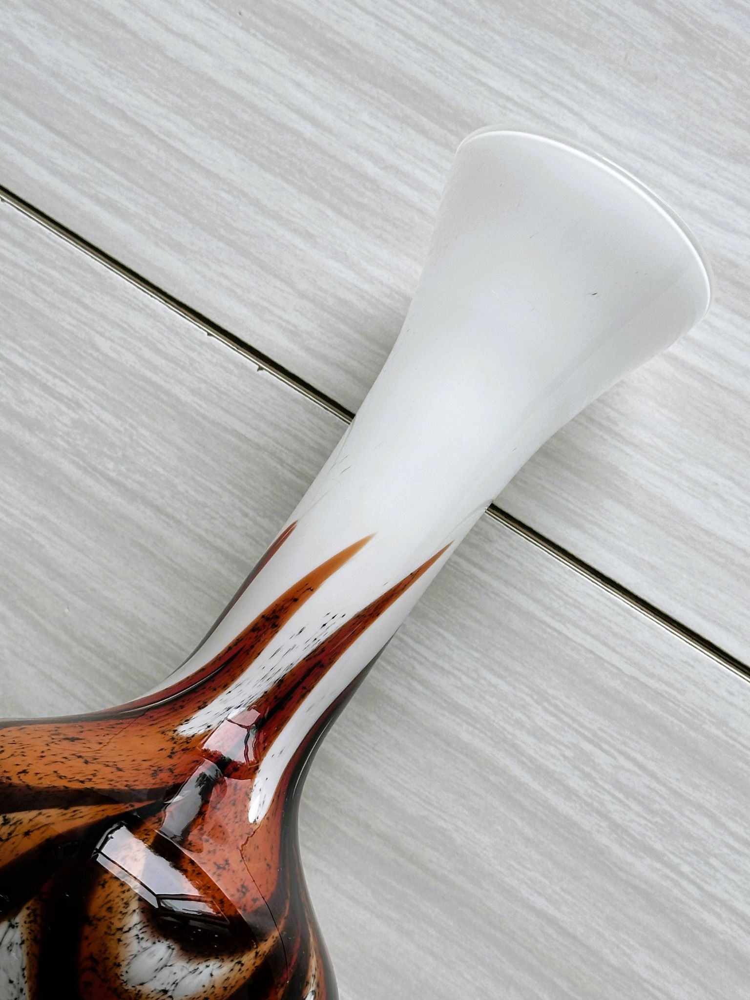 Vase en verre Opaline.