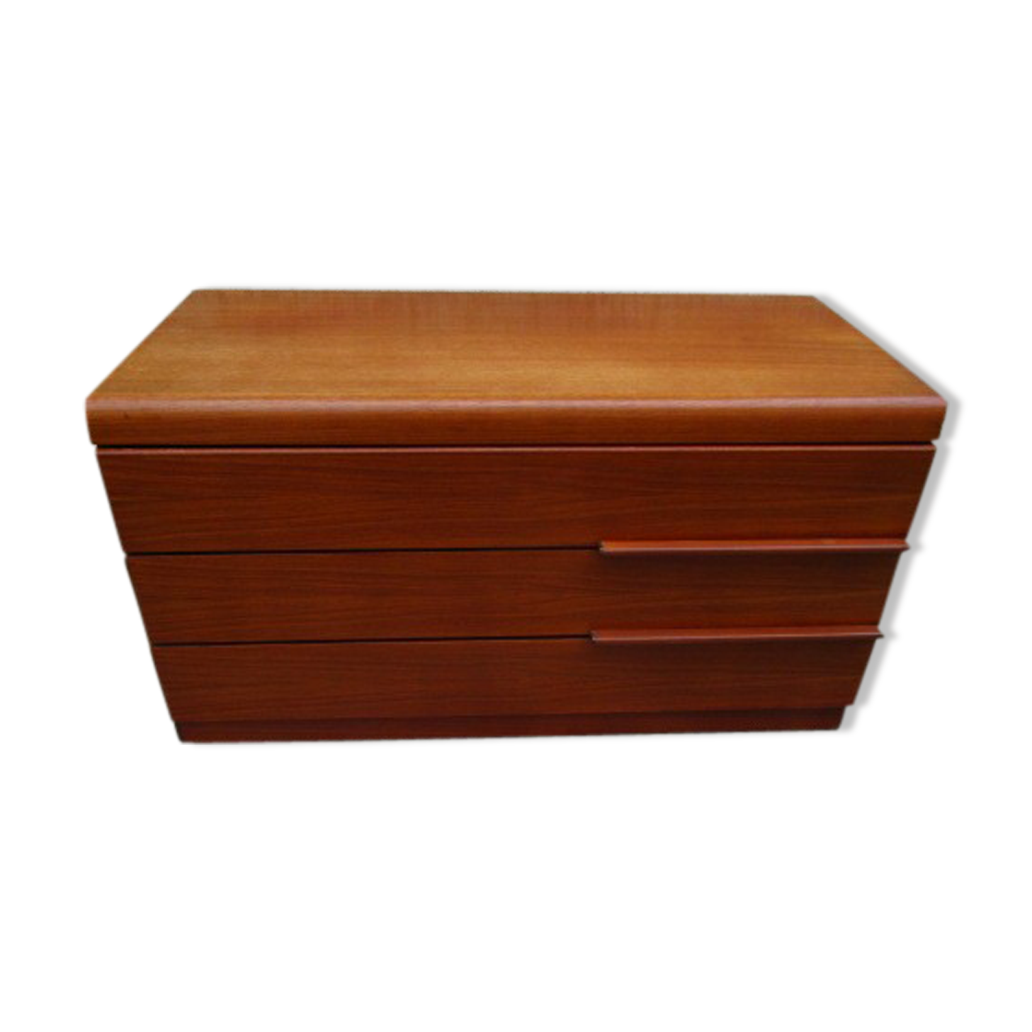 Mahogany low chest of drawers 70s