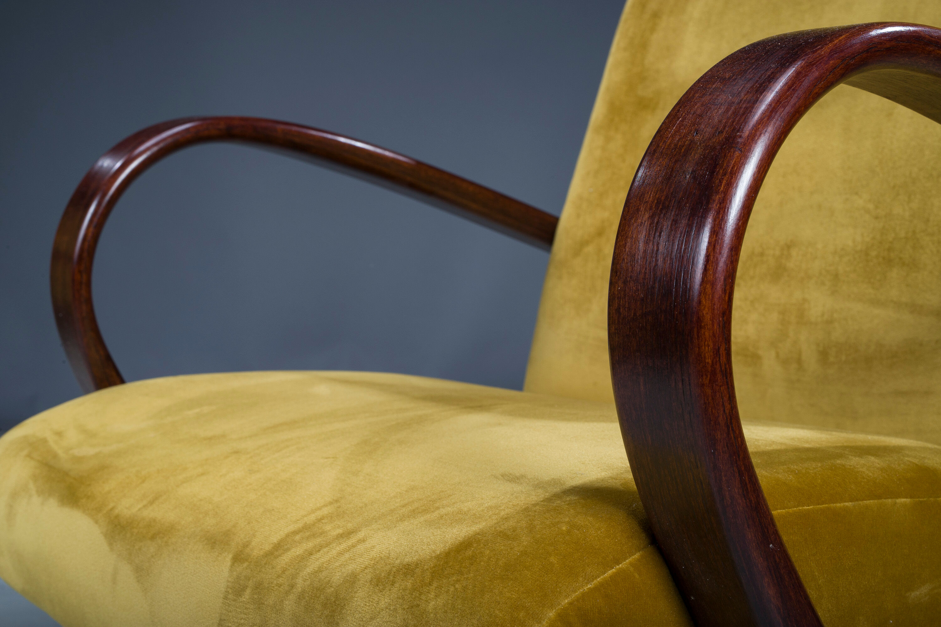 Fauteuils de Jaroslav Smidek pour Ton, années 1960