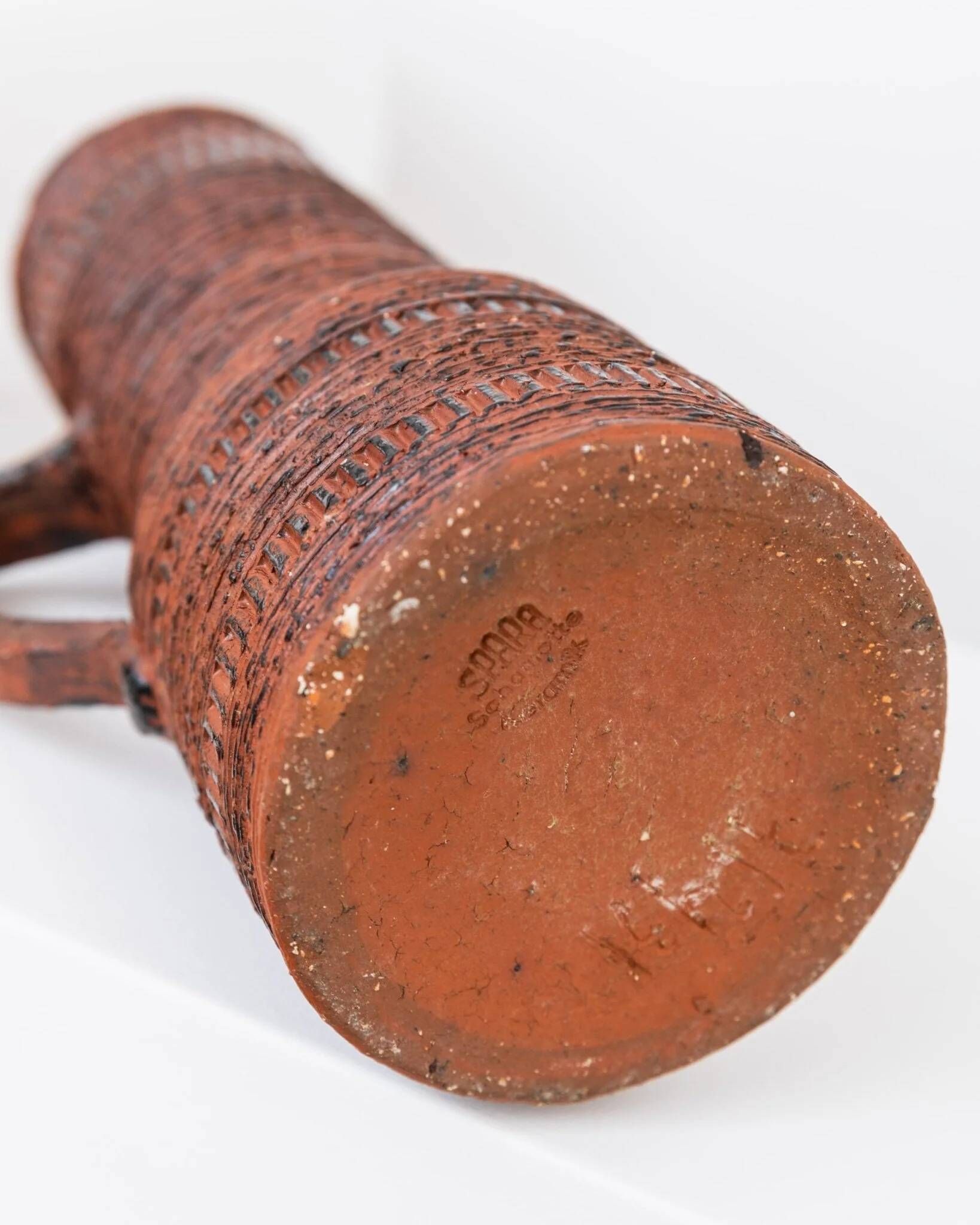 XL Mid-Century Brutalist Chamotte Vase in earthy red-brown ceramic by Spara Keramik, Germany 1960s