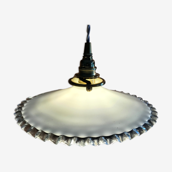 Suspension en opaline translucide vintage 1900