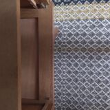 Compas foot cabinet