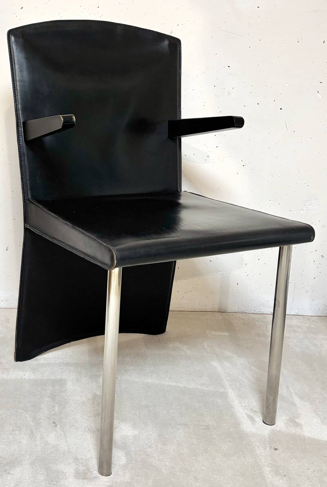 Armida armchair, Andrea Branzi, Zanotta 1980