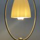 Lampe vintage en opaline et aluminium brossé