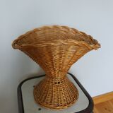 Rattan basket wicker vase cut