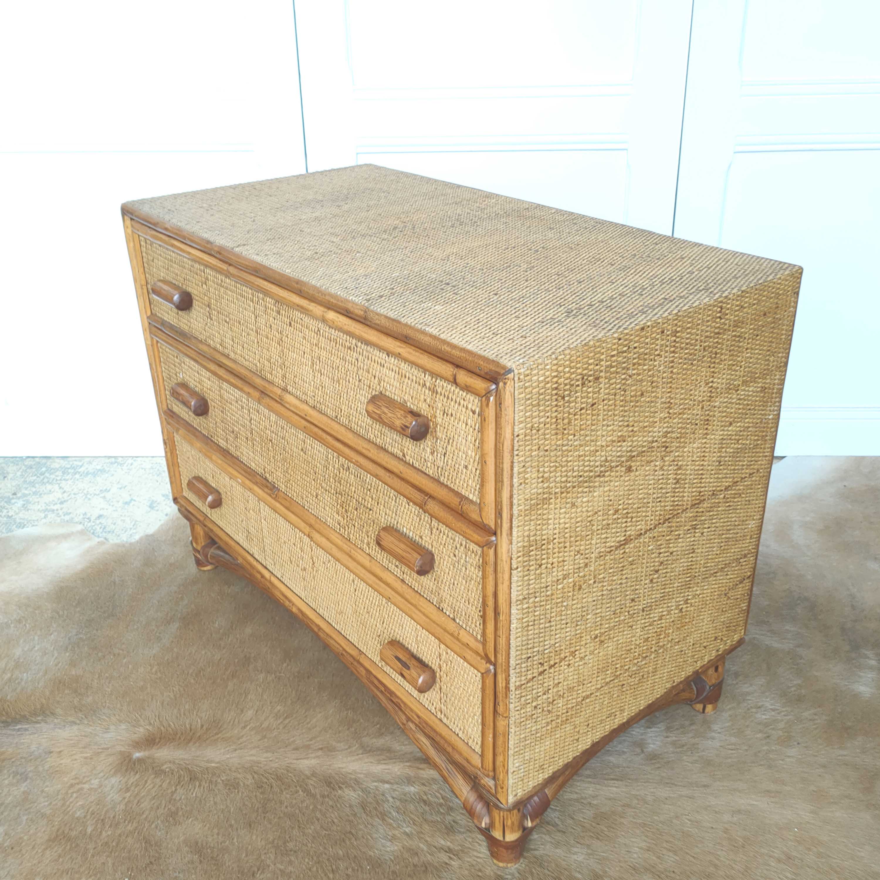 Commode bambou et rotin