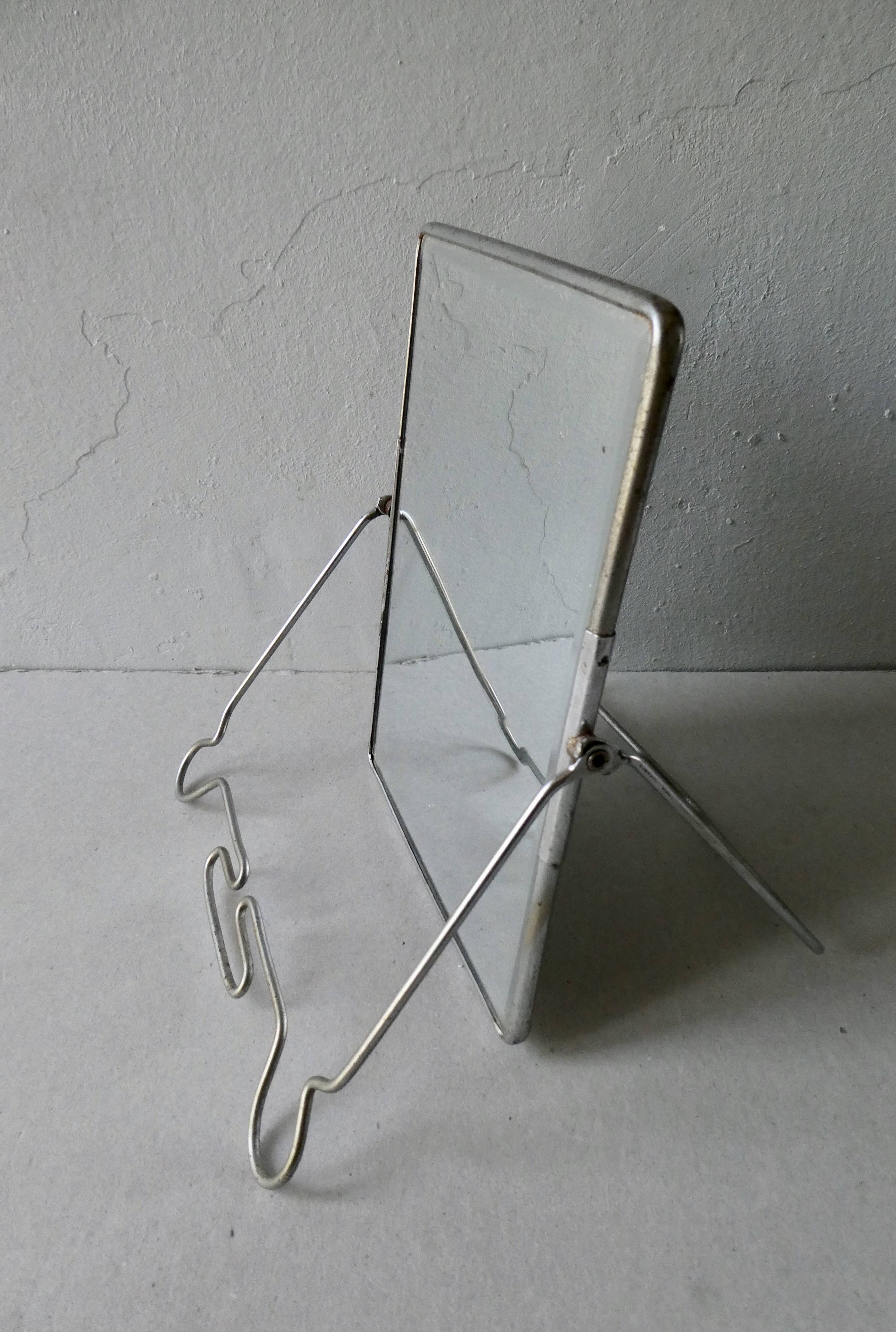 Barber's mirror to hang or lay - 19x14cm