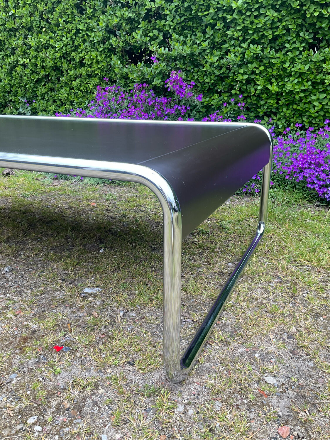 Space Age style coffee table by Marcel Breuer