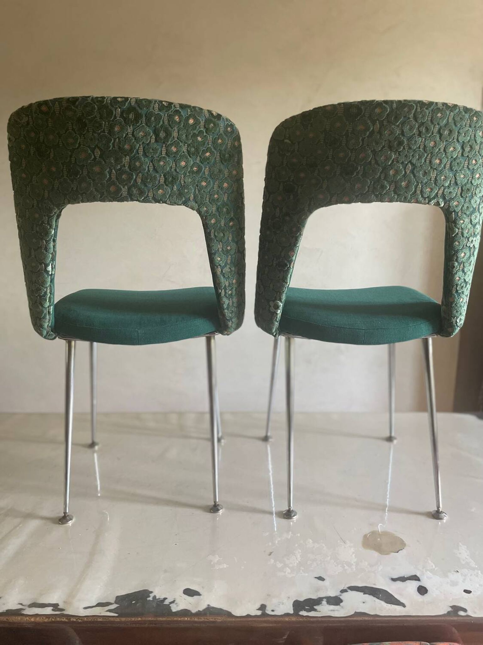 Pair of vintage conference chairs