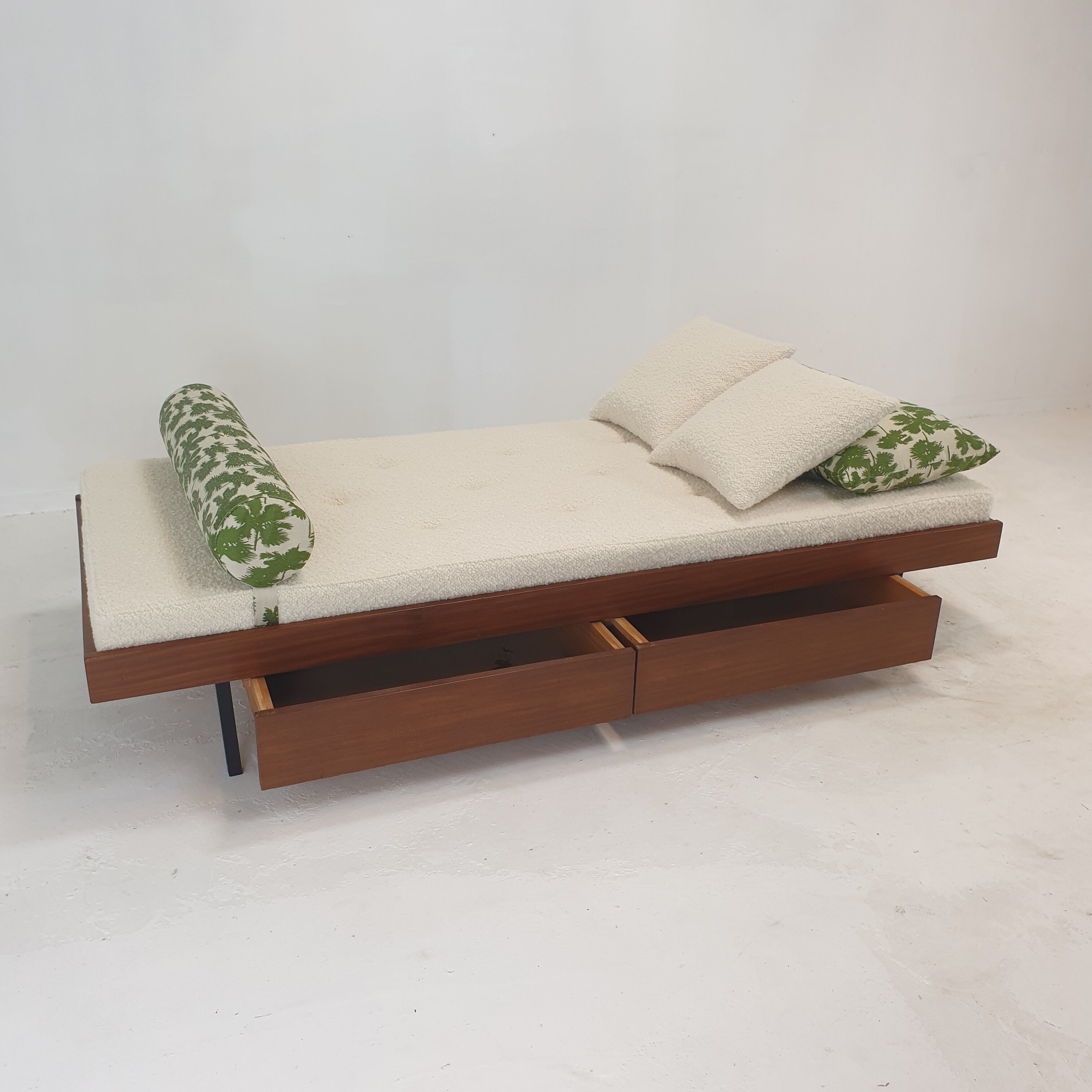 Daybed, 1960s