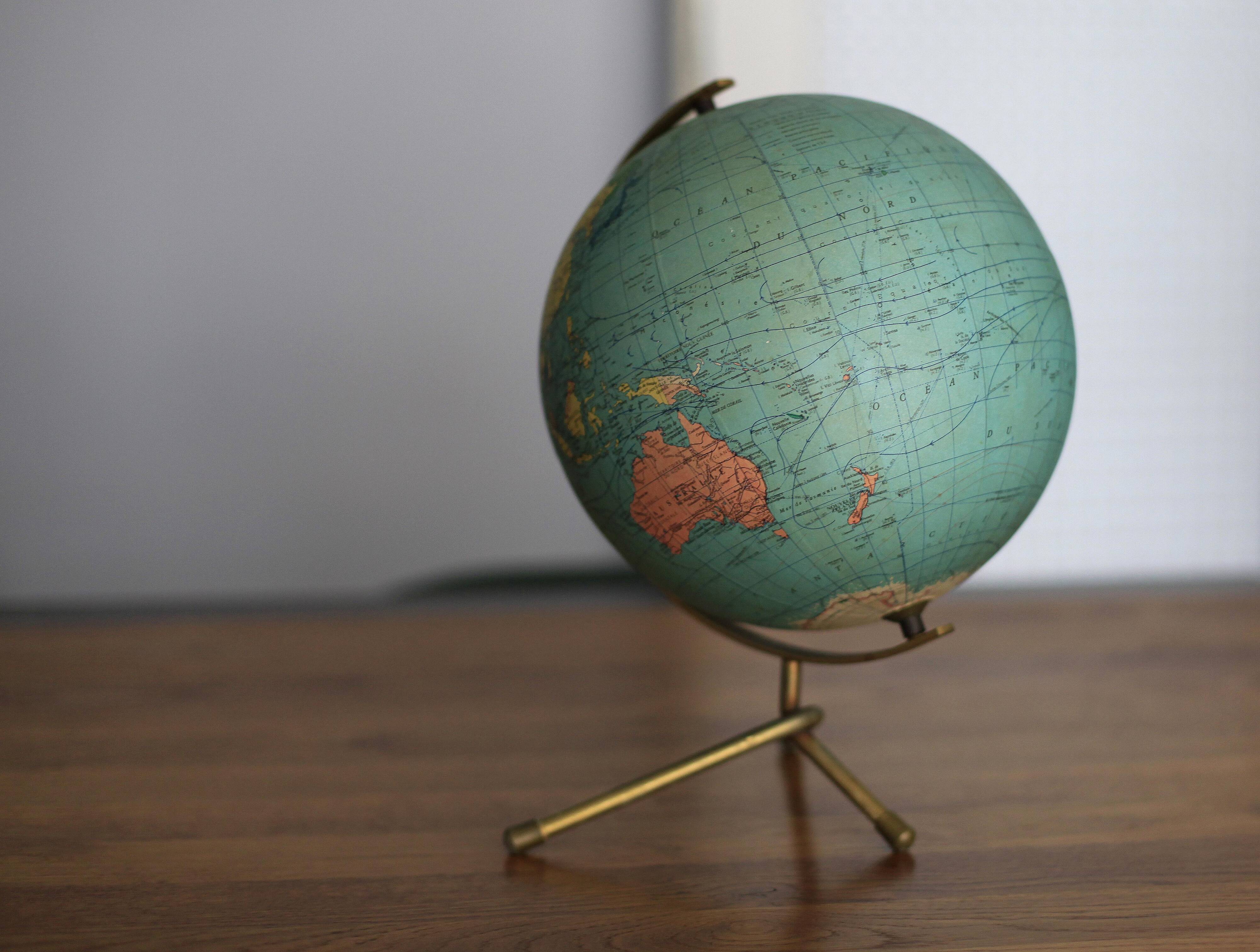 Old Globe by George Philip & Son (1969)