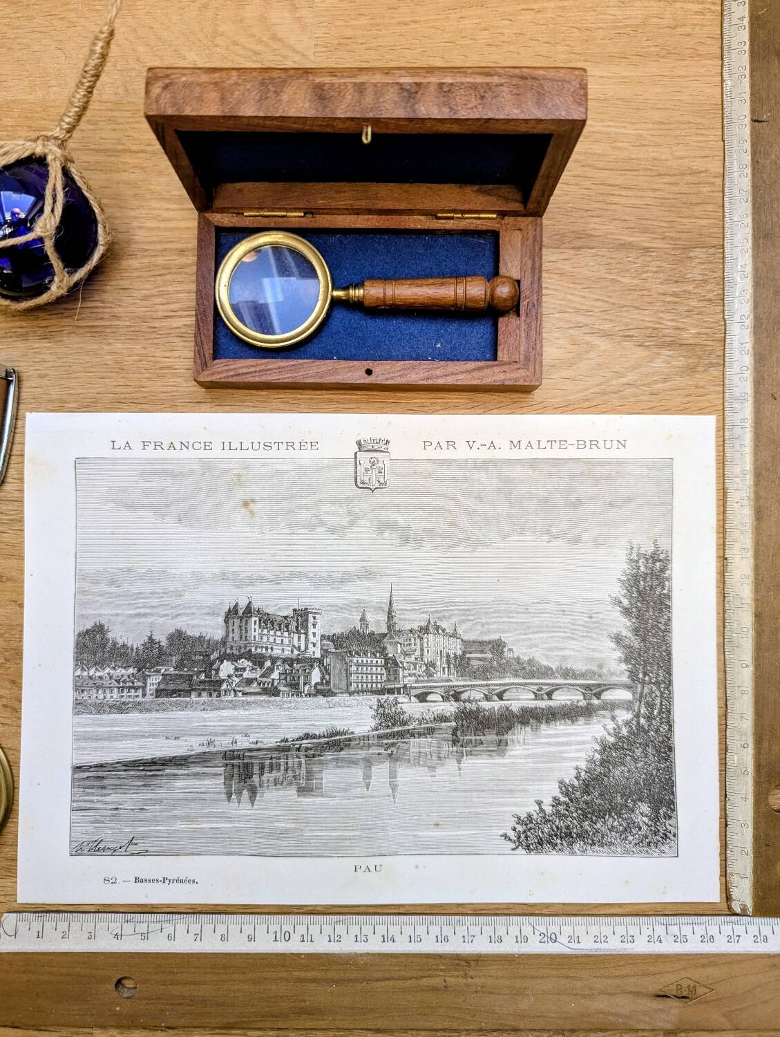 Pau, Pyrénées-Atlantiques, printed illustration from 1883.