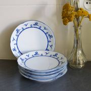 5 assiettes en porcelaine asiatique