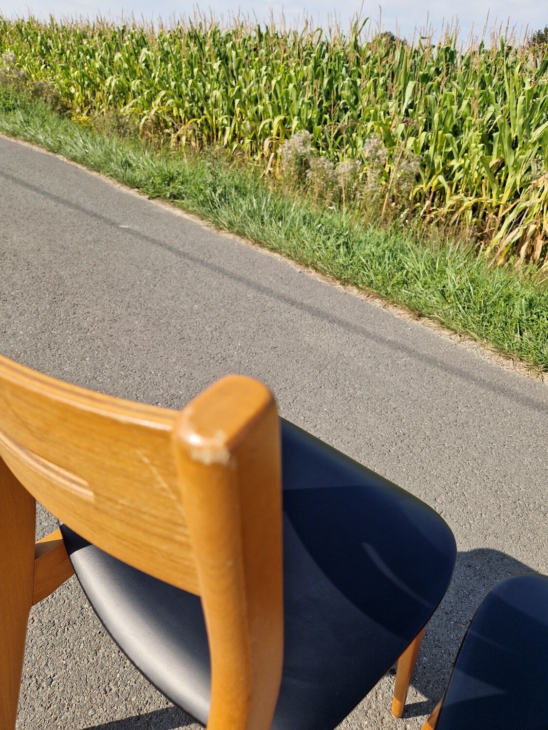 Set of 4 vintage Scandinavian style chairs from the 60s