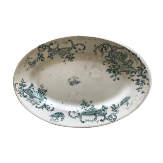 Oval dish in iron earth