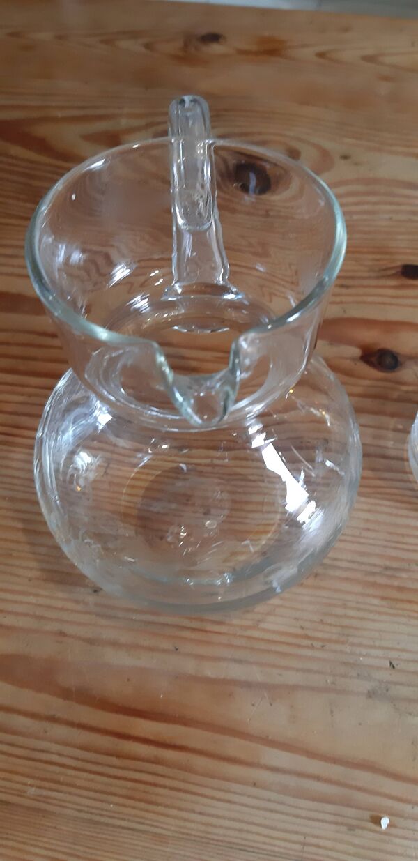 Carafe et verre de nuit en cristal