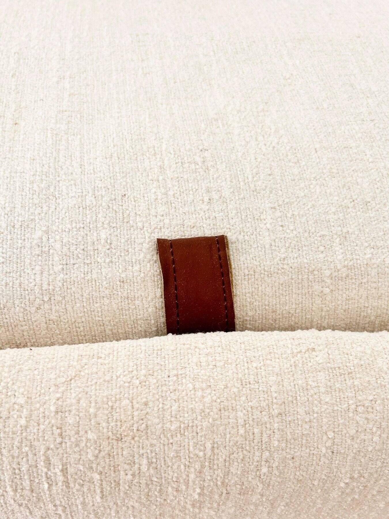 Fratelli Saporiti modular canapé in ecru boucle linen 1970