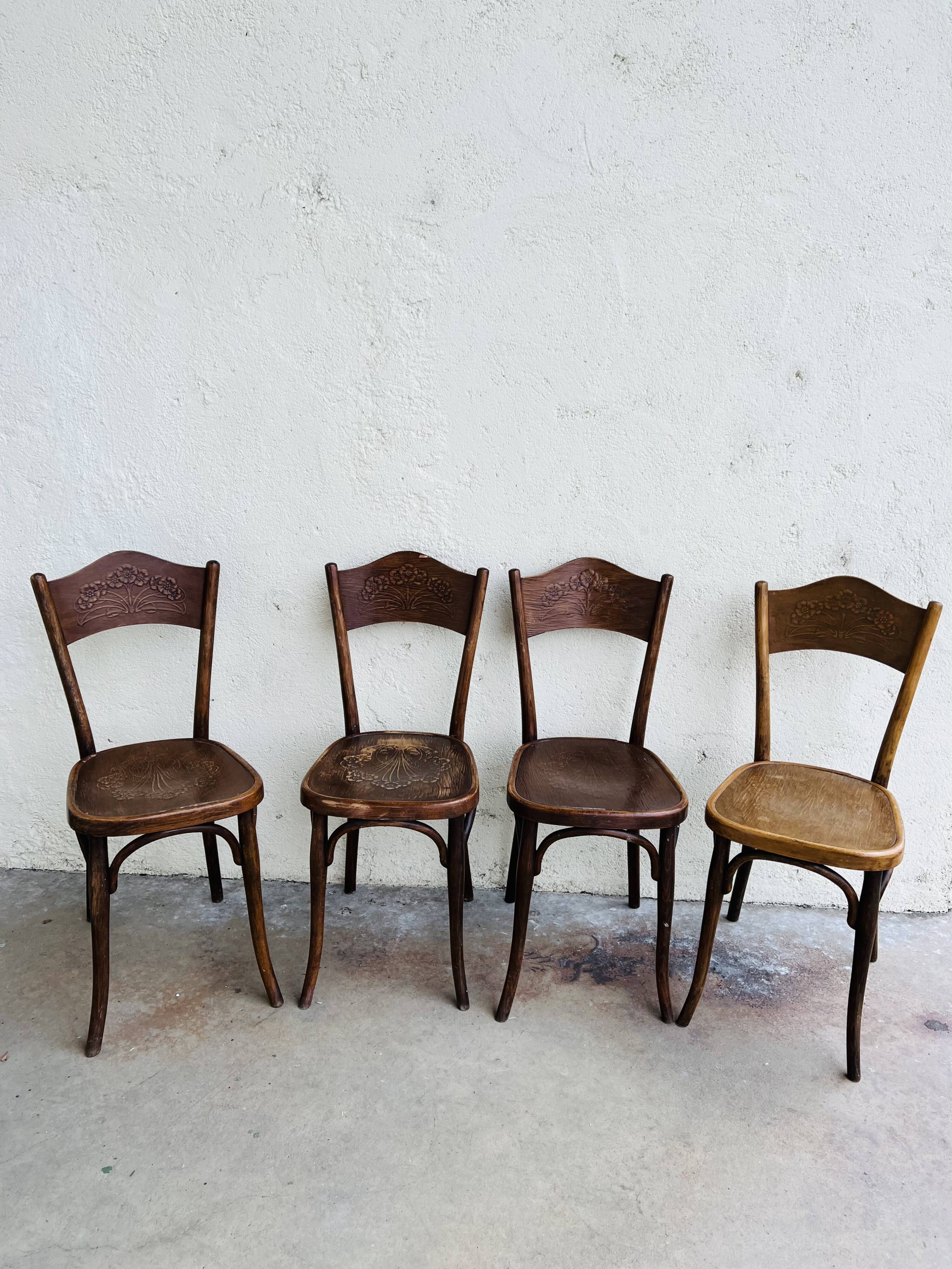 Chairs bistrot thonet