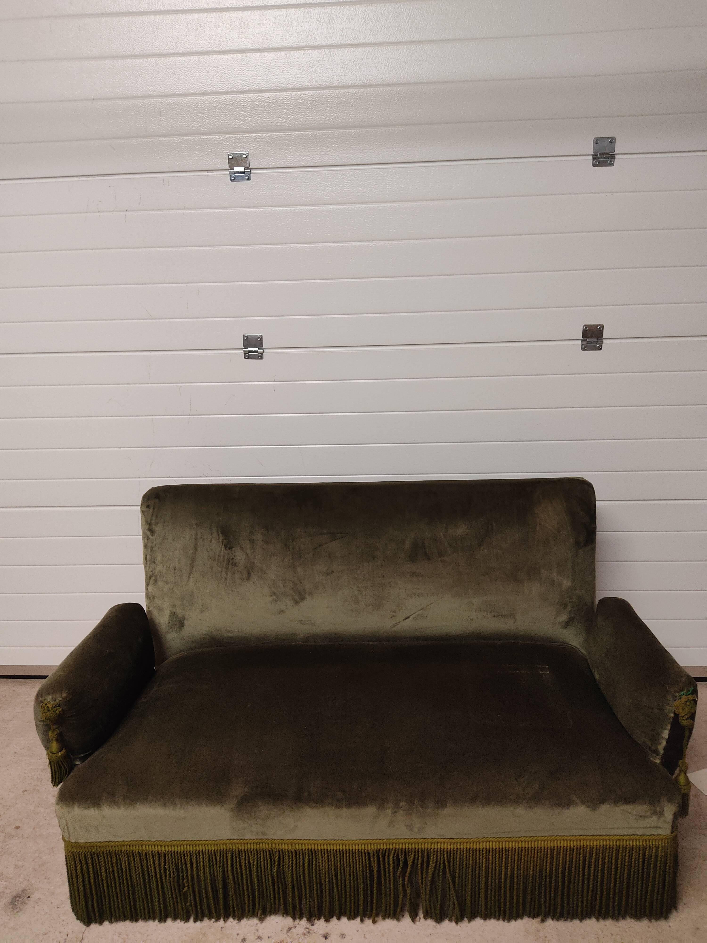 Bench epoque 19 ieme velvet green