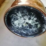 Cruche antique en cuivre rouge