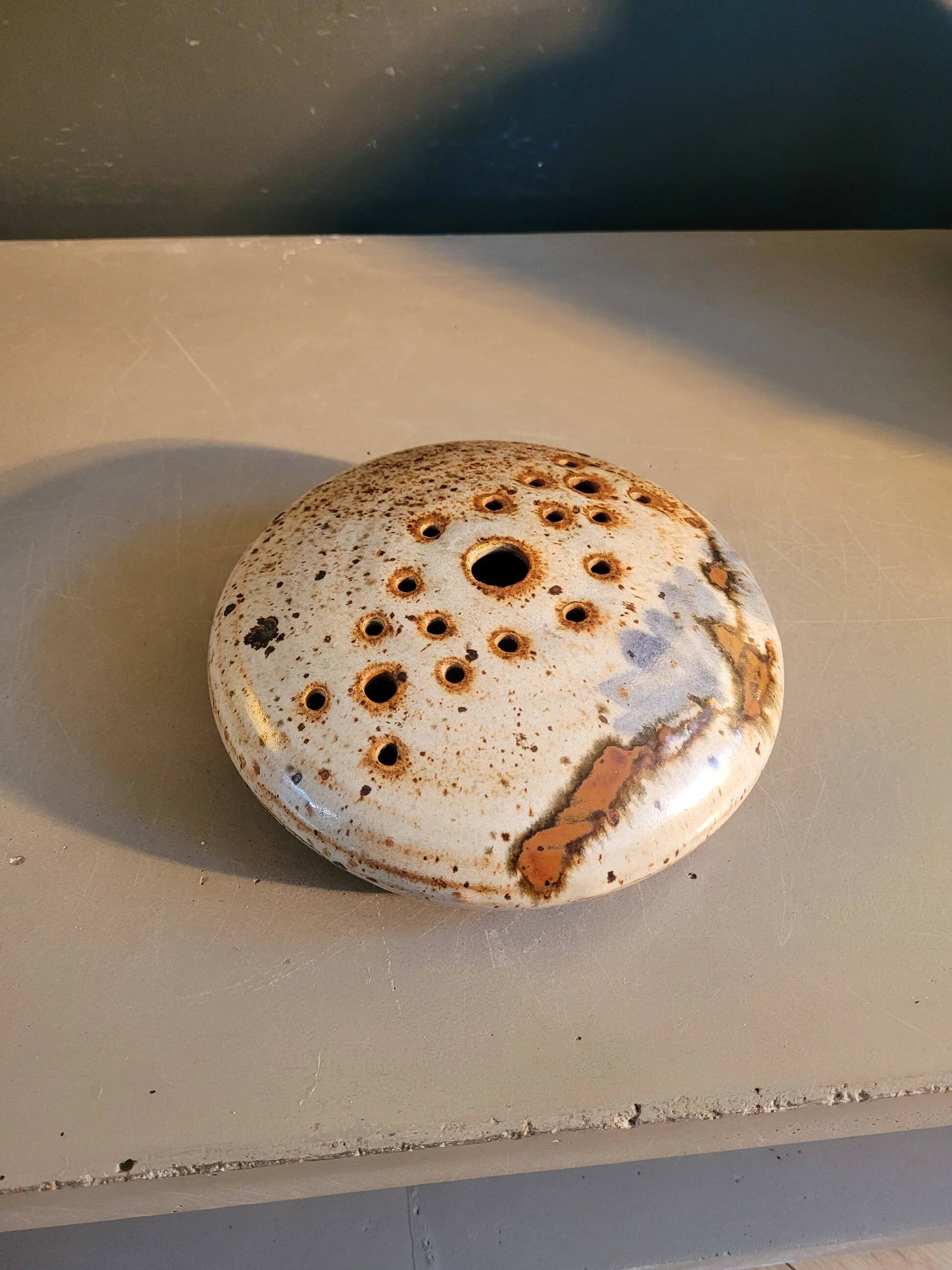 Art ceramic flower holder La Tournerie