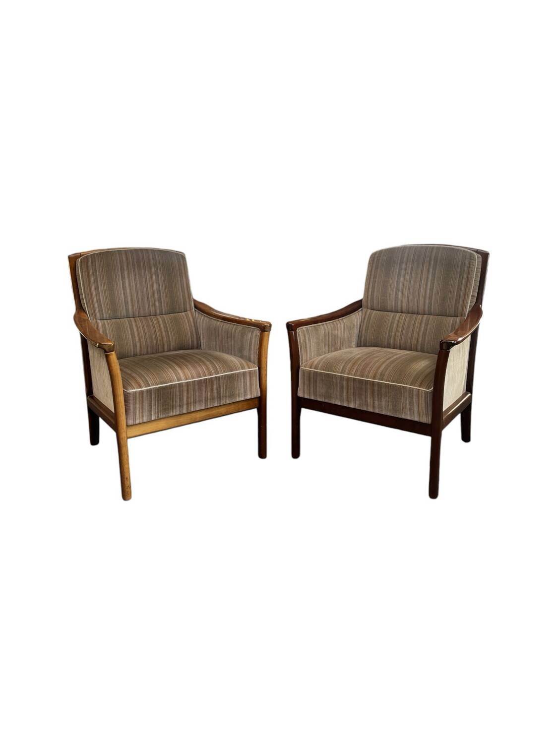 Deux sièges vintage