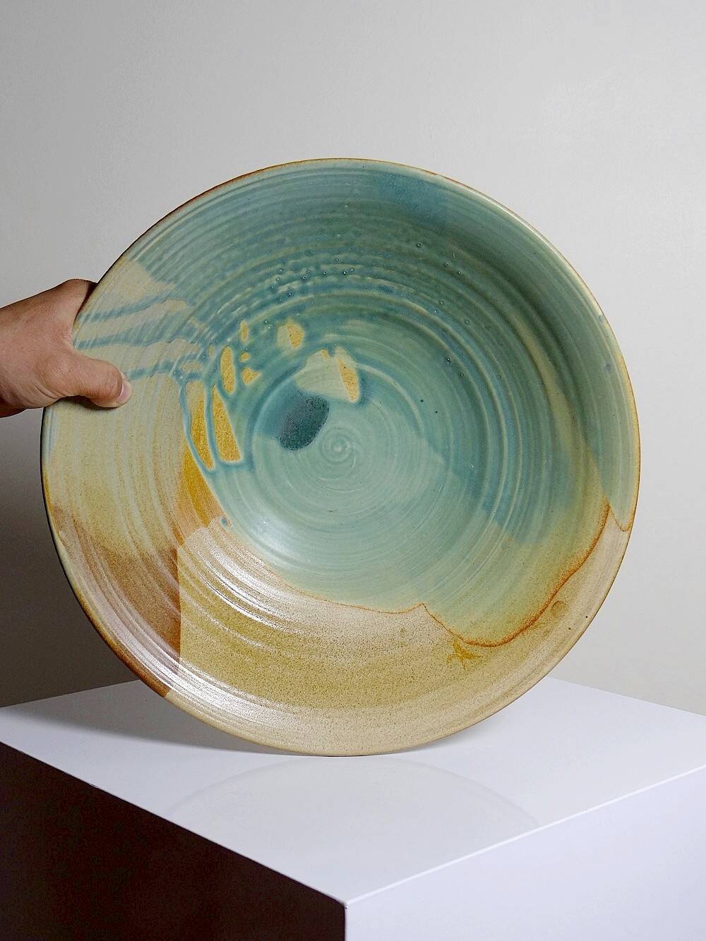 Very large fruit bowl Egbert Boonstra crafts Netherlands ceramic wine