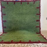 Traditional handmade pure wool rug, green, size 150 x 250 cm