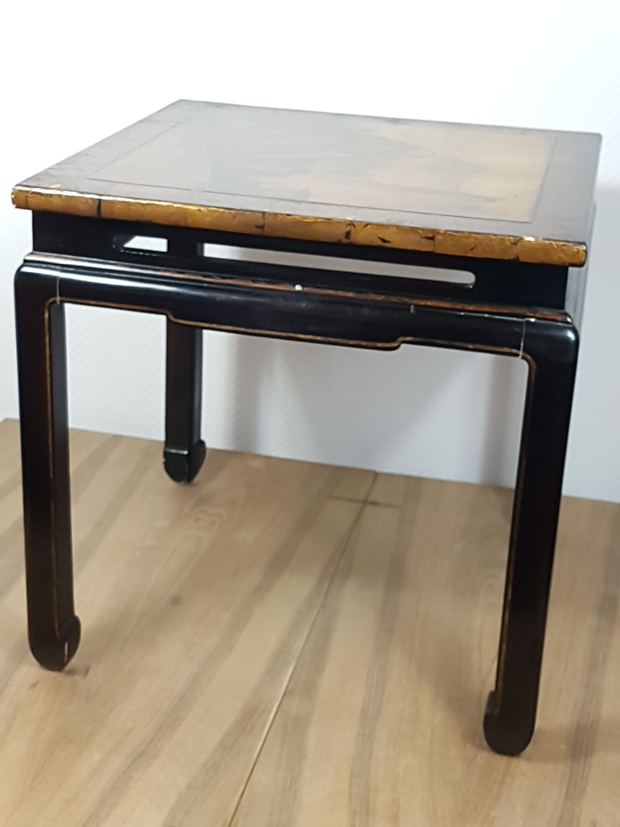 Chinese wooden and lacque coffee table