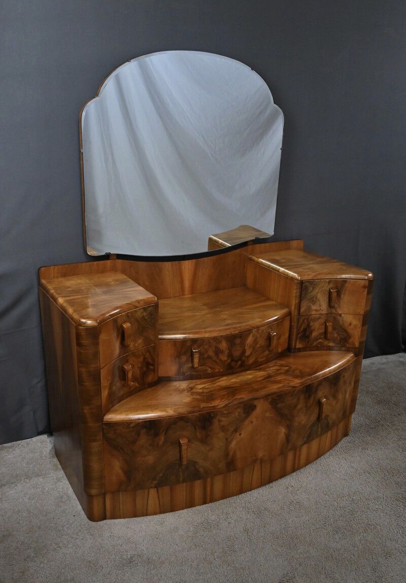 Commode-coiffeuse en ronce de noyer, Angleterre – 1920