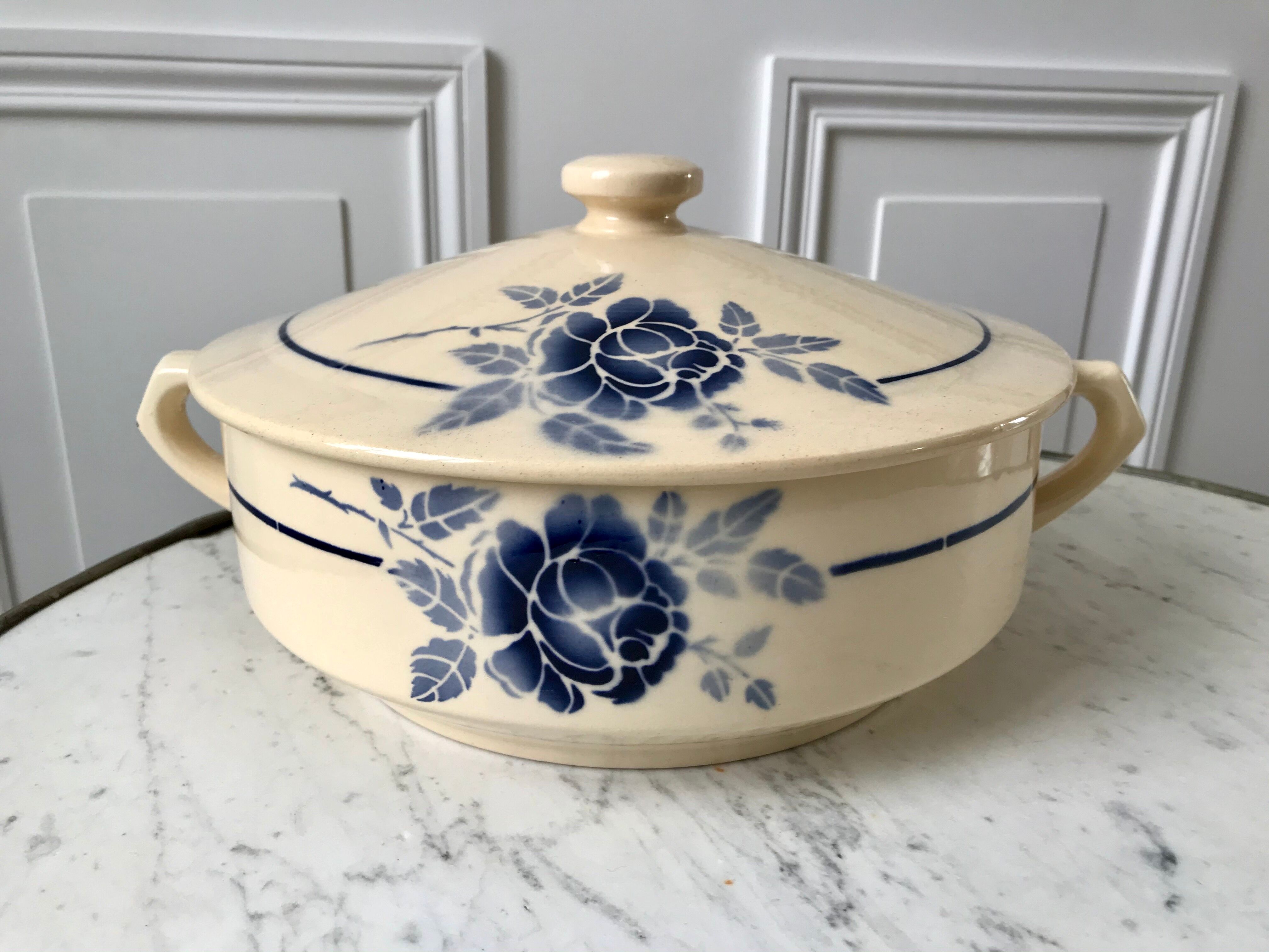 Tureen blue flowers Saint-Amand 30s-40s