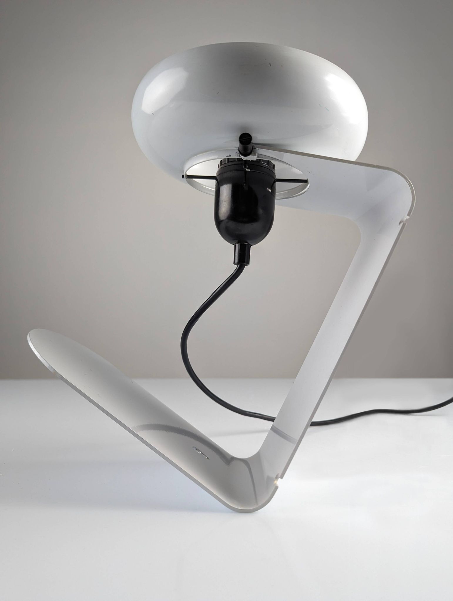Postmodern table or wall lamp by Stilnovo