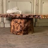 Salon table in racine vernie