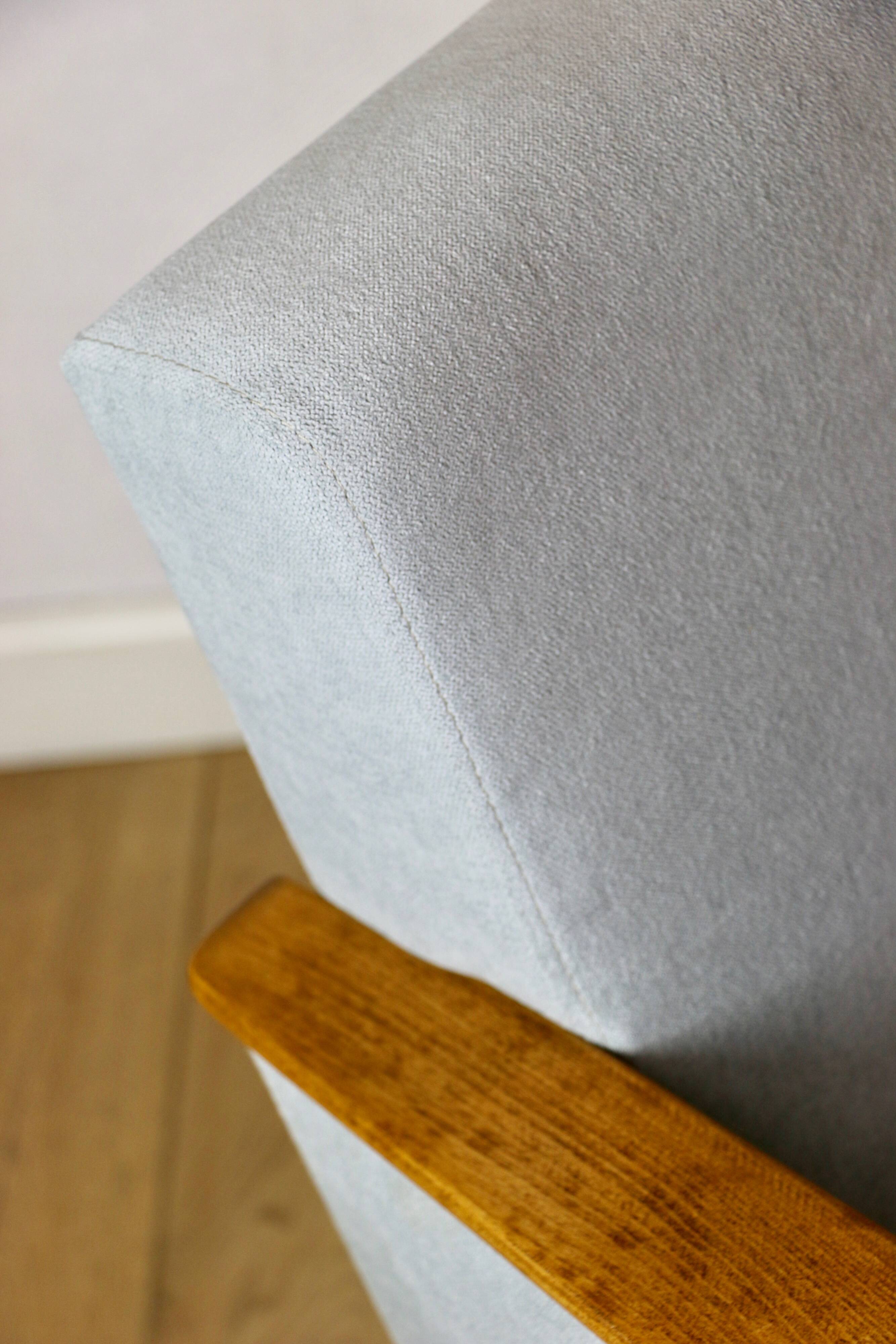 Vintage Art Deco Loft armchair - blue sky