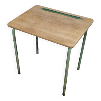 Nursery School Desk - Small Vintage Desk