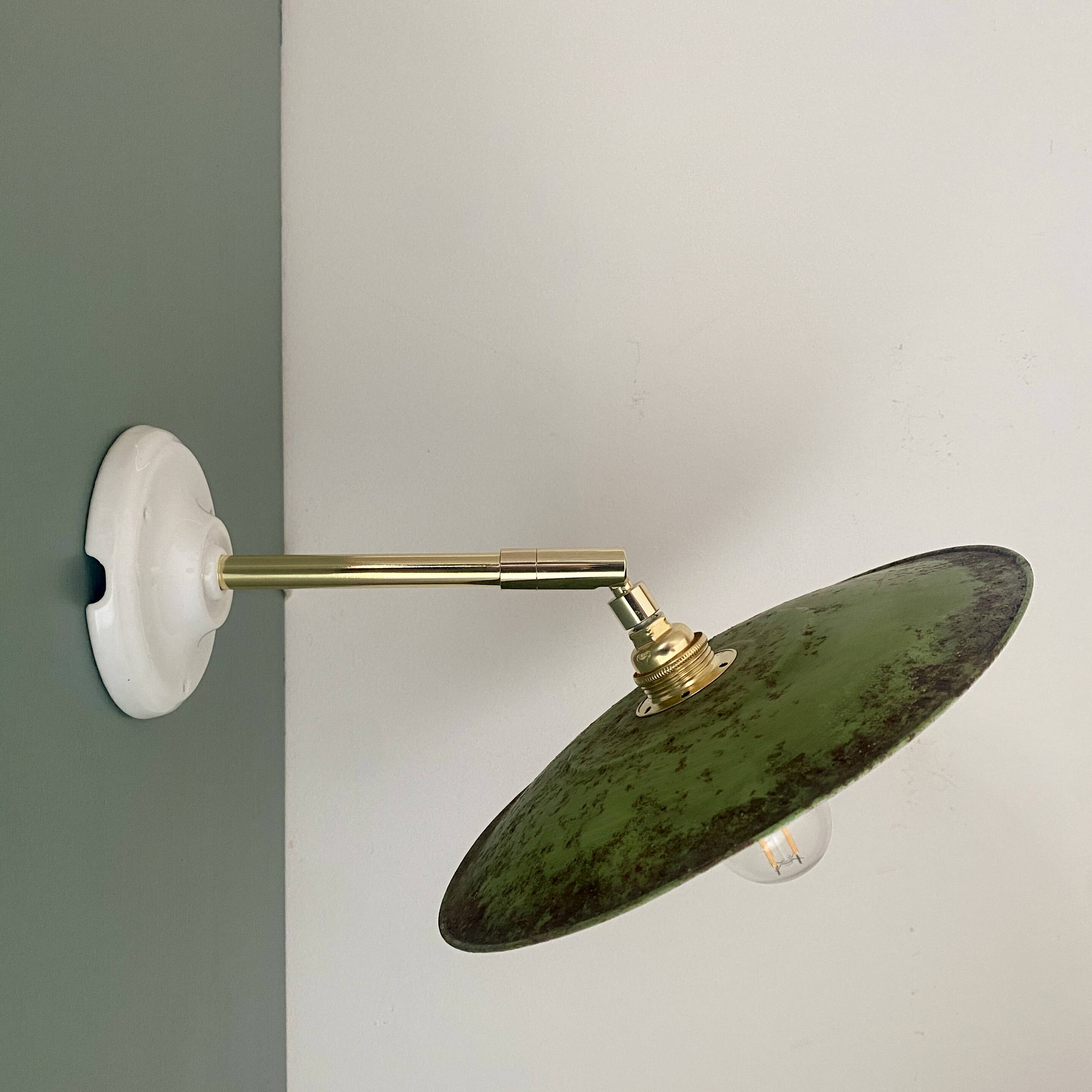 Vintage green enamelled sheet metal wall lamp shade - 2 -