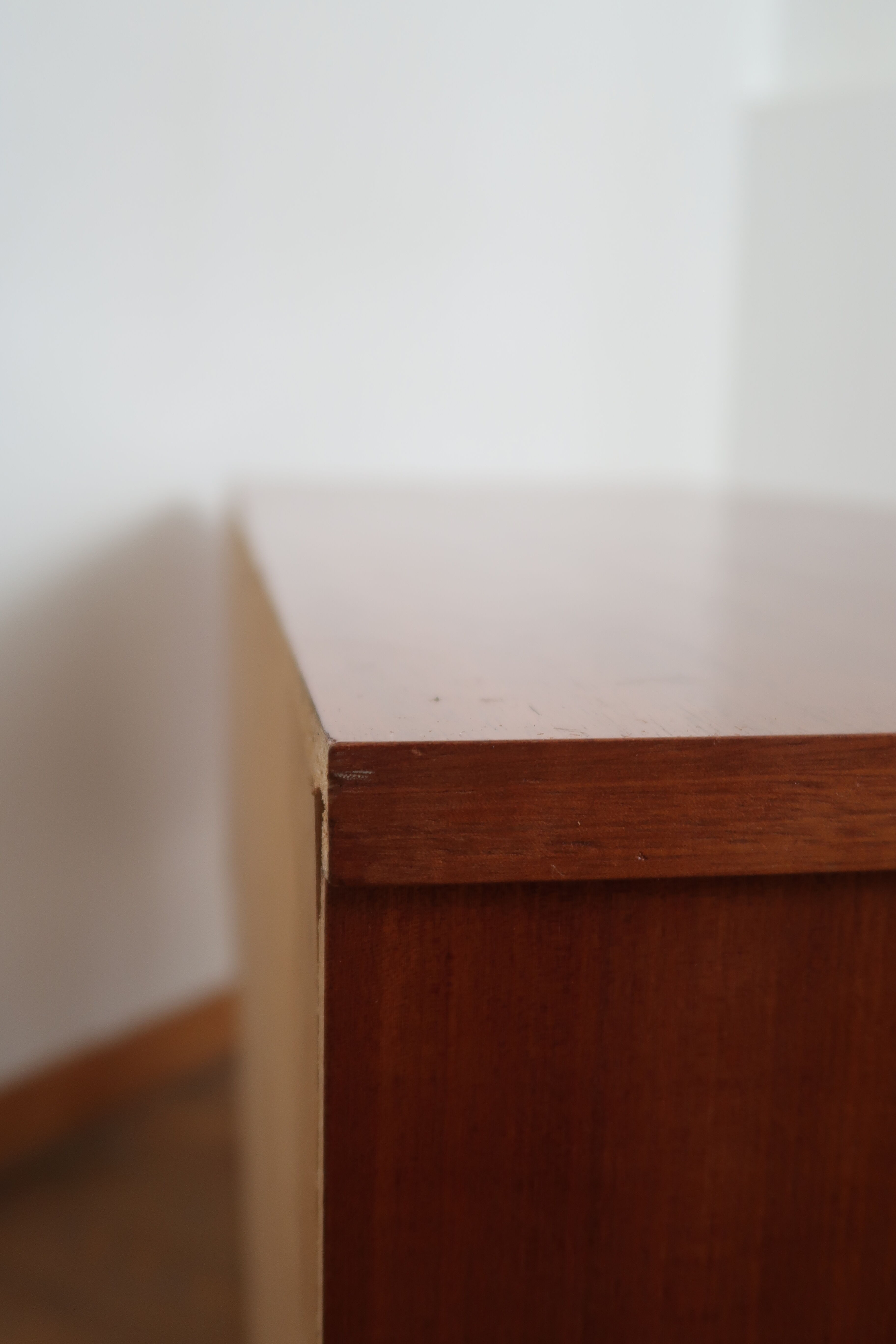 Small Scandinavian row