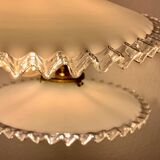 Paire de suspensions bistrot opaline dentelée