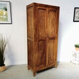 Vintage Parisian coat of arms