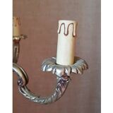 Golden bronze lamppost