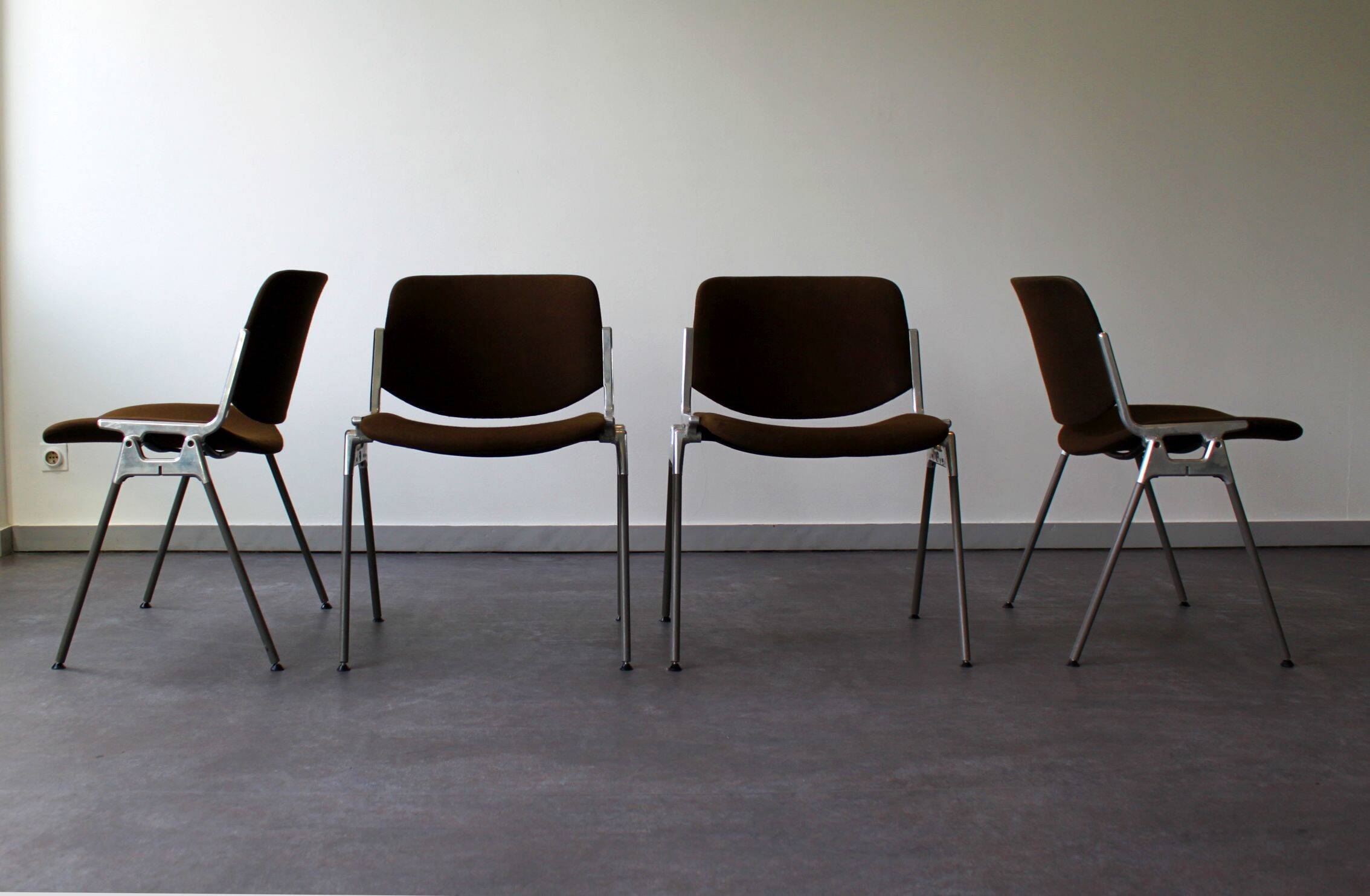 Set of 4 DSC 106 chairs by Giancarlo Piretti for Castelli, Italy, 70s