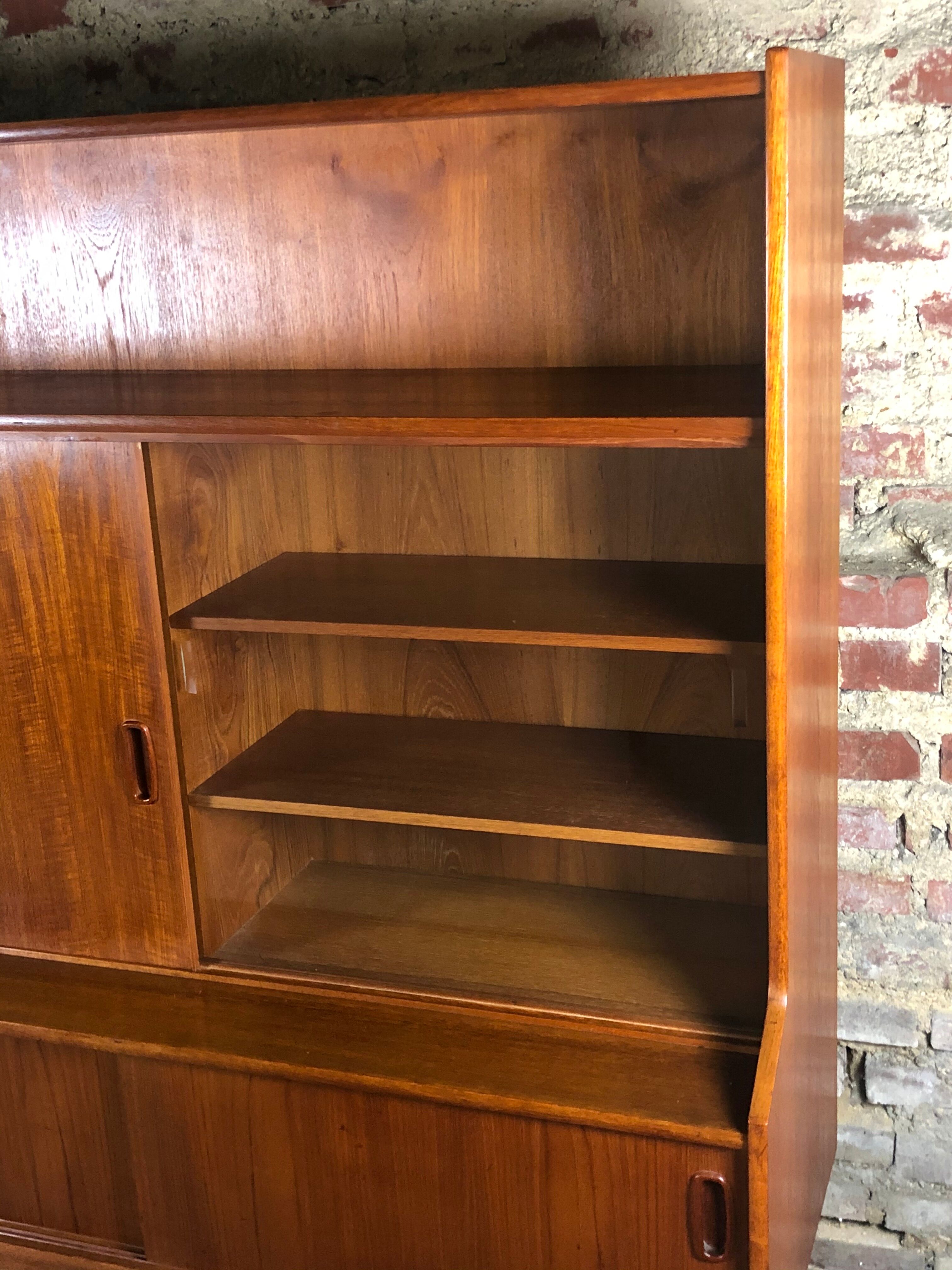 Scandinavian Mahjongg buffet distributed by Samcom 60'S